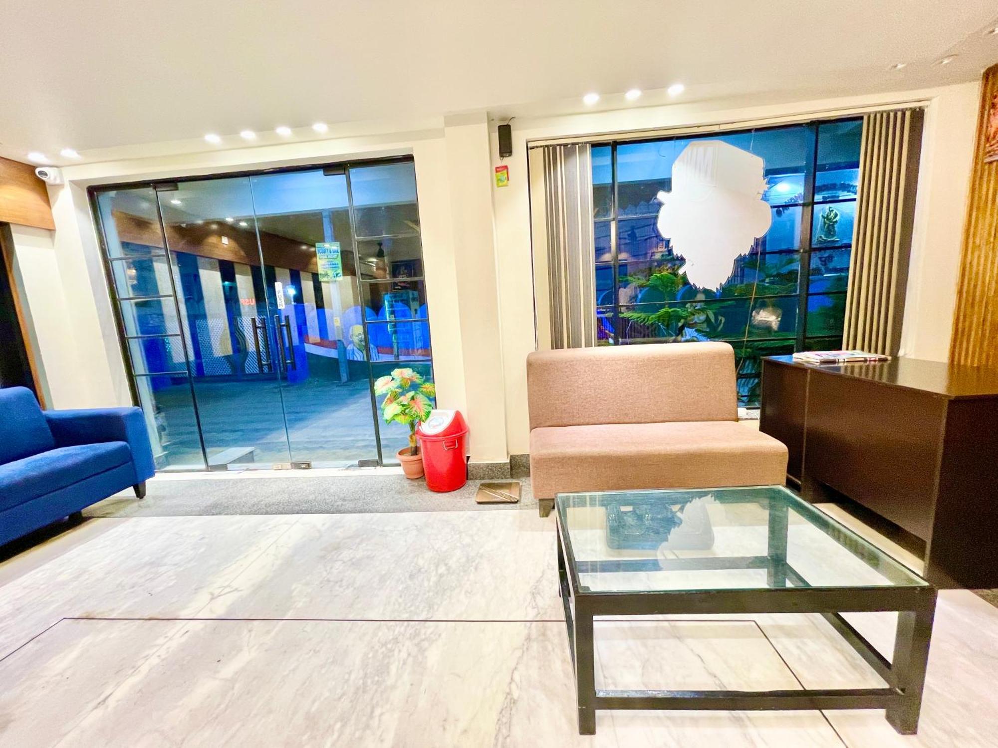 Hotel Rb International ! Puri Near-Sea-Beach-And-Temple Fully-Air-Conditioned-Hotel With-Lift-And-Card Payment Accepted-Parking-Facility, Best Hotel In Purí Exteriér fotografie