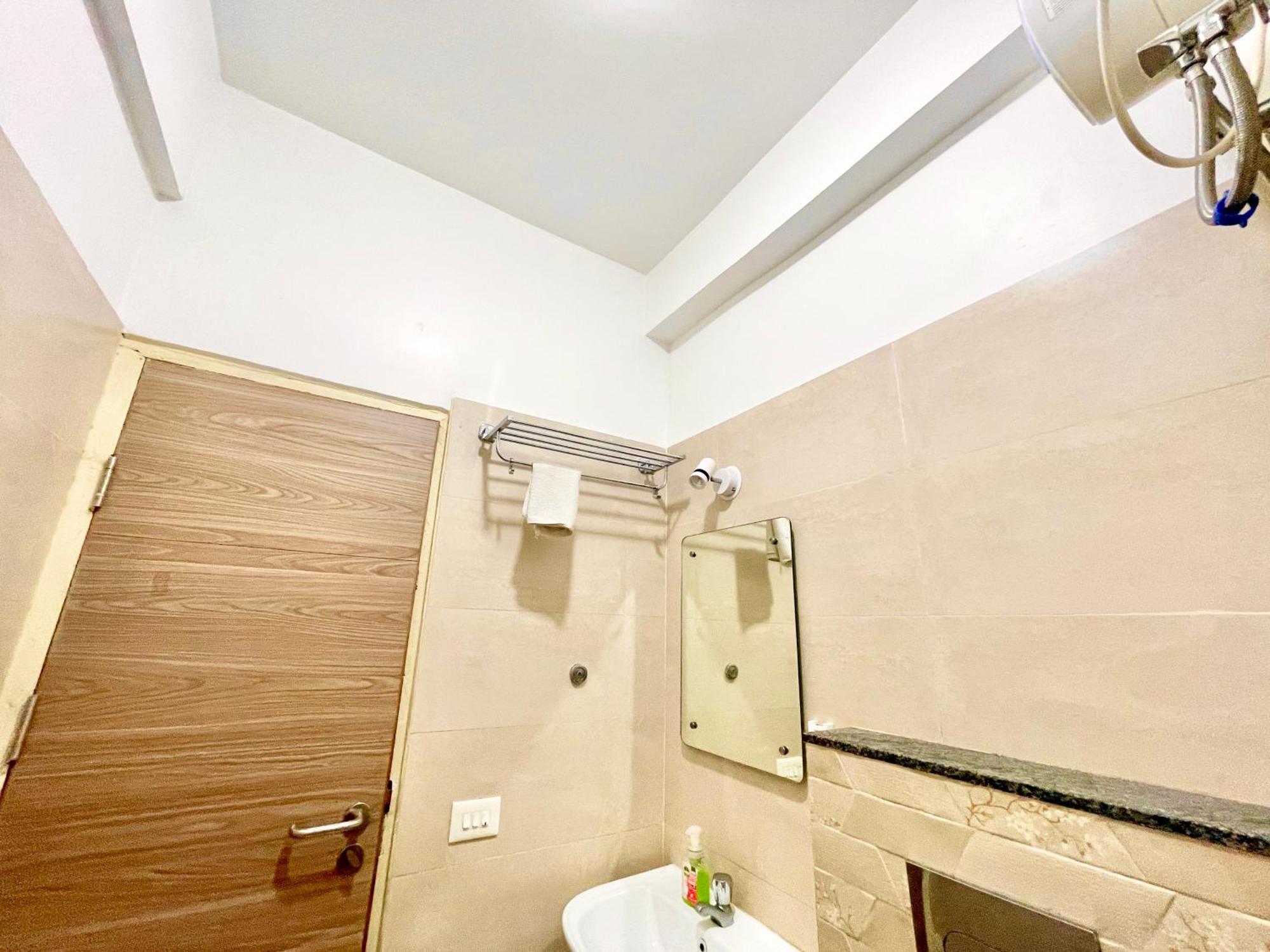 Hotel Rb International ! Puri Near-Sea-Beach-And-Temple Fully-Air-Conditioned-Hotel With-Lift-And-Card Payment Accepted-Parking-Facility, Best Hotel In Purí Exteriér fotografie