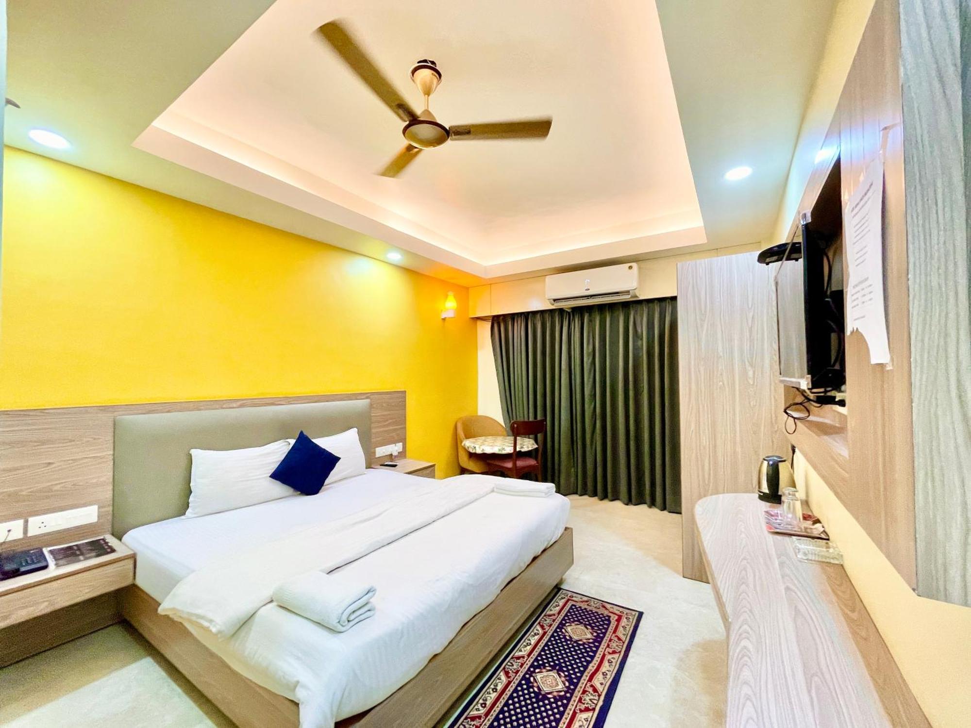 Hotel Rb International ! Puri Near-Sea-Beach-And-Temple Fully-Air-Conditioned-Hotel With-Lift-And-Card Payment Accepted-Parking-Facility, Best Hotel In Purí Exteriér fotografie