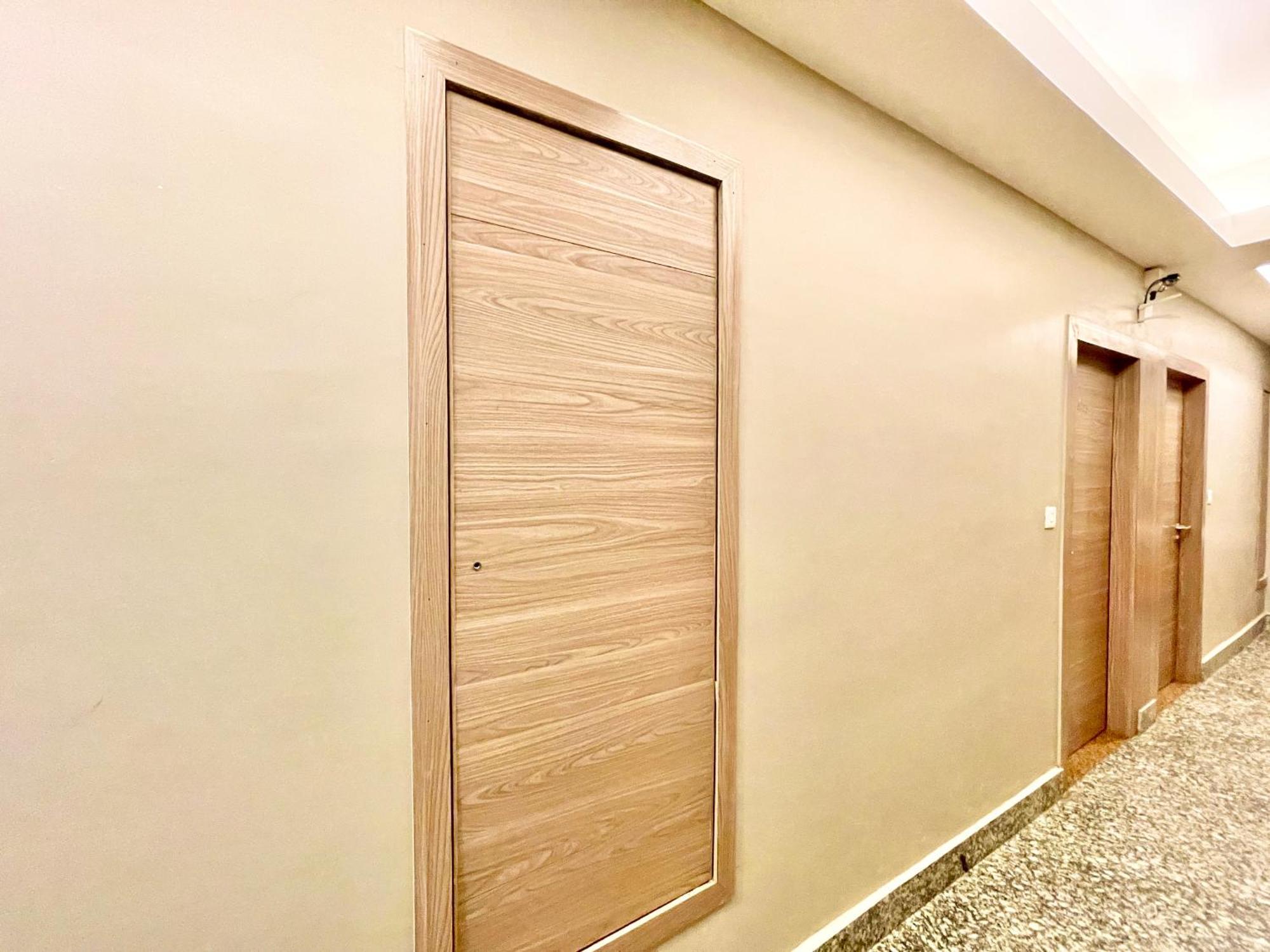 Hotel Rb International ! Puri Near-Sea-Beach-And-Temple Fully-Air-Conditioned-Hotel With-Lift-And-Card Payment Accepted-Parking-Facility, Best Hotel In Purí Exteriér fotografie