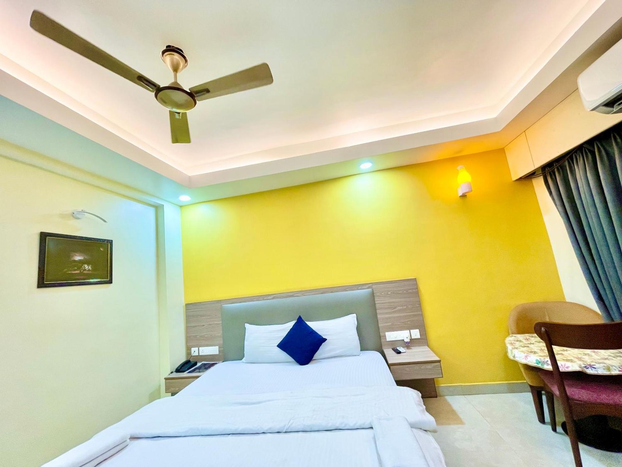 Hotel Rb International ! Puri Near-Sea-Beach-And-Temple Fully-Air-Conditioned-Hotel With-Lift-And-Card Payment Accepted-Parking-Facility, Best Hotel In Purí Exteriér fotografie