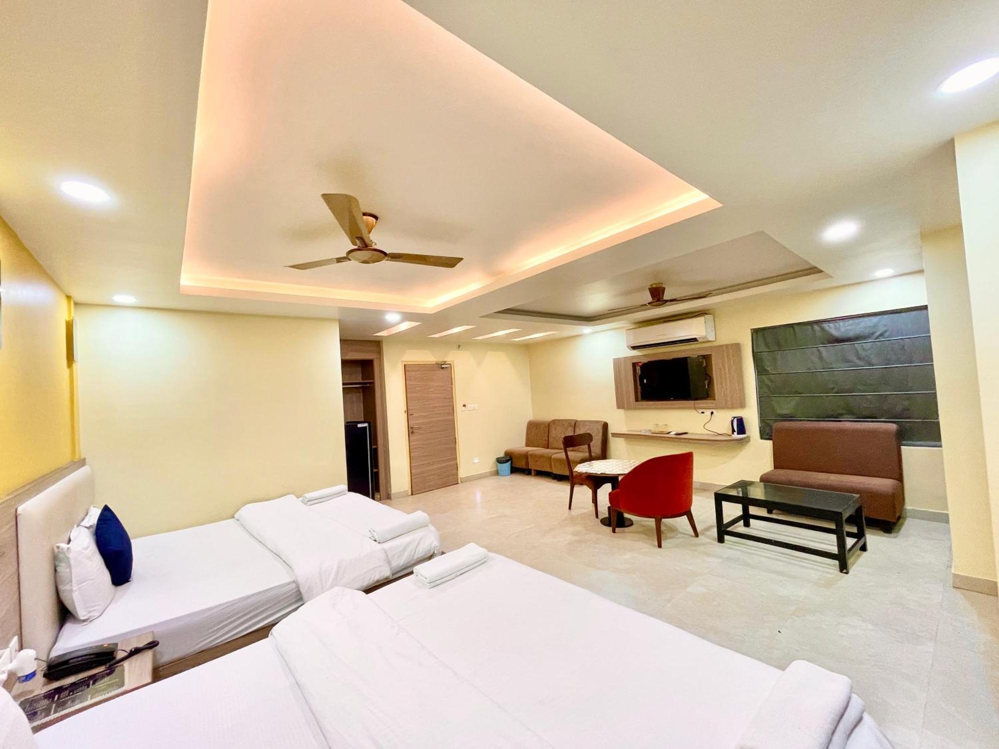 Hotel Rb International ! Puri Near-Sea-Beach-And-Temple Fully-Air-Conditioned-Hotel With-Lift-And-Card Payment Accepted-Parking-Facility, Best Hotel In Purí Exteriér fotografie